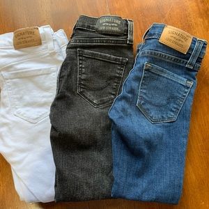 Lot of 3 VGUC Levi Strauss Signature Girls Jeans Size 6